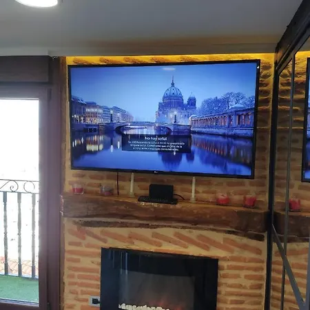 Precioso Loft En Con Vistas Al Mar דירה